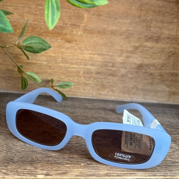 Brand NEW - A New Day - Sky Blue Fashion Sunglasses - 100% UV Protection - Picture 3 of 13